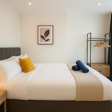 Stylish Modern Apartment For Up To 4 Nr Citycentre Cardiff Buitenkant foto
